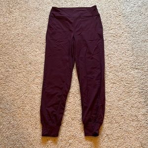 Women’s joggers